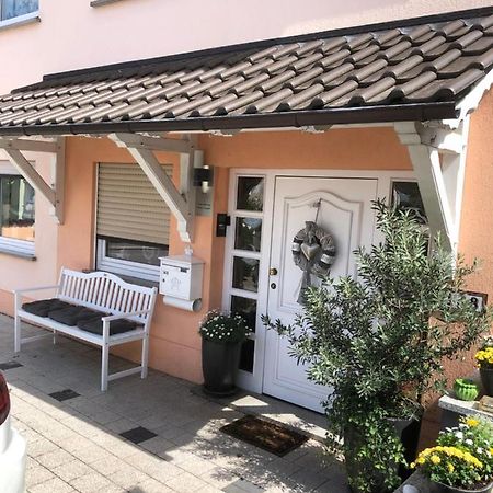 Apartmán Kleine Auszeit Neunkirchen  Exteriér fotografie